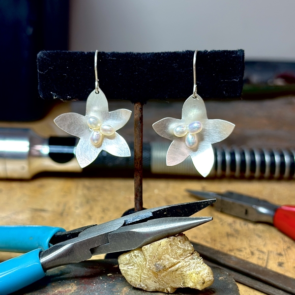 Event image STERLING SILVER PLUM BLOSSOM EARRINGS